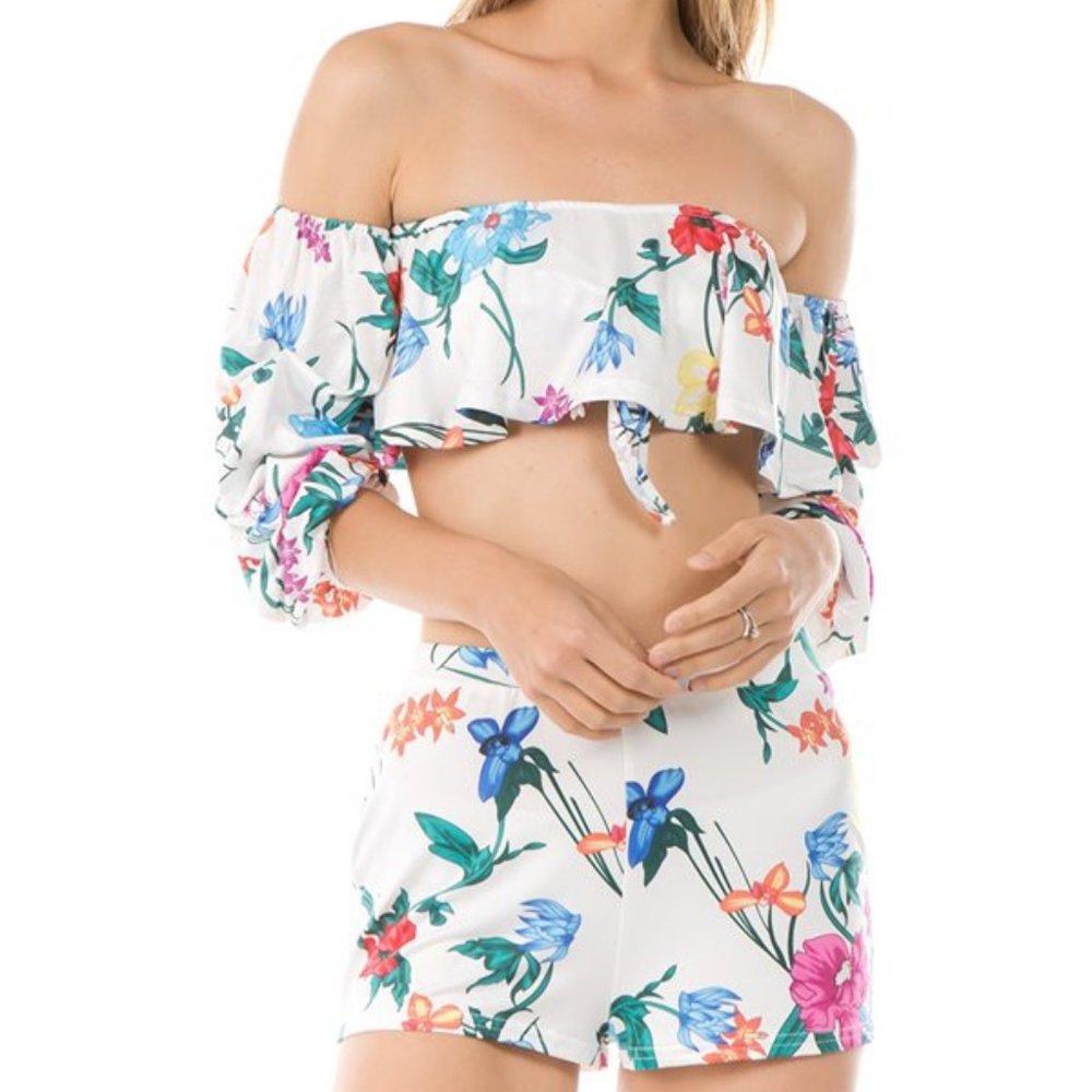Spring Music Festival Off Shoulder 2 Piece Set. - Picture 2 of 5